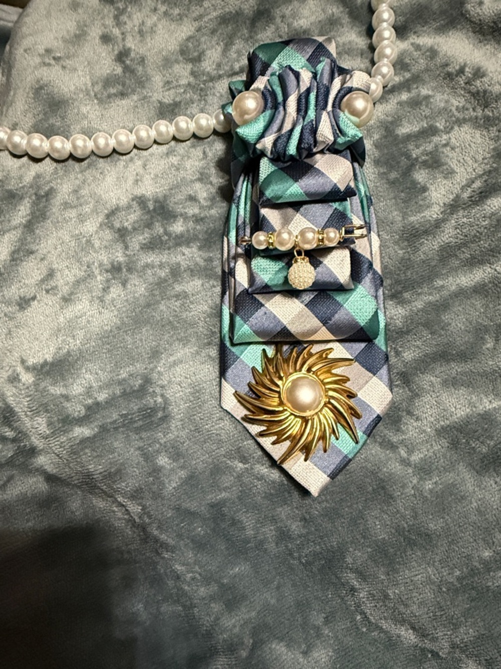 Pearl-Embellished Blue Green Plaid Tie Brooch Necklace.